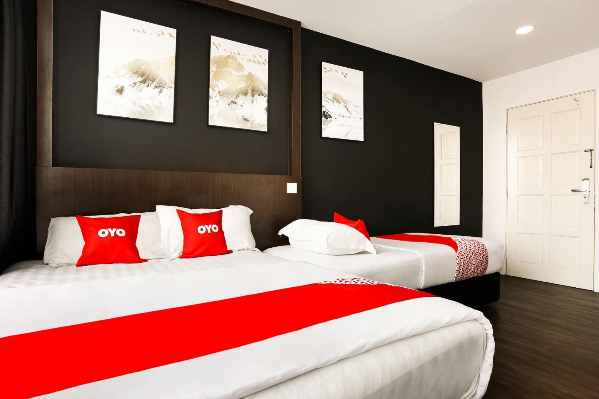 Oyo 90460 Hotel Kl2F Rest & Go Шах Алам Екстериор снимка